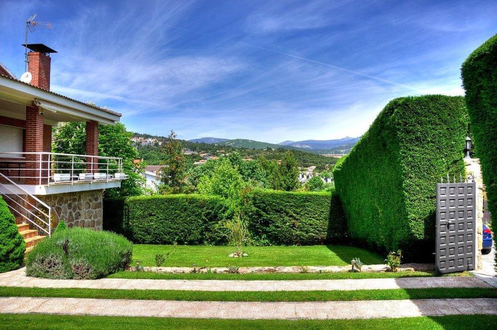 Villa Casa Bellavista Becerril Becerril de la Sierra Exterior foto